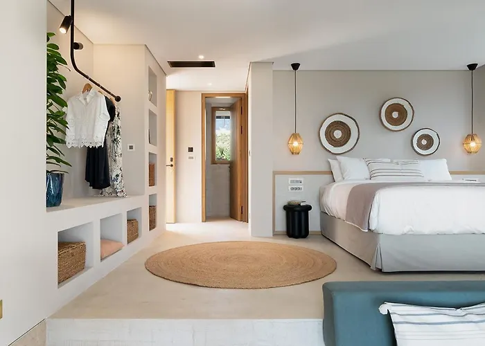 Eliamos & Hotel 5*