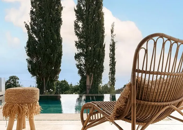 Hotel Eliamos & Spartià