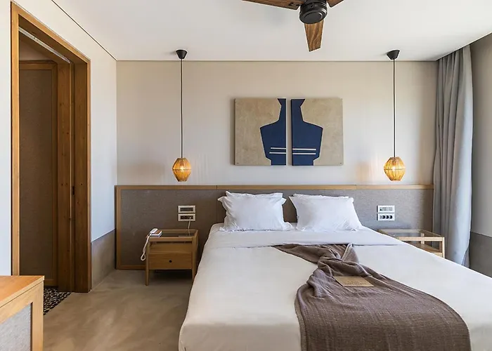 Hotel Eliamos & 5*