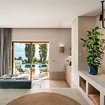 Hotel Eliamos &